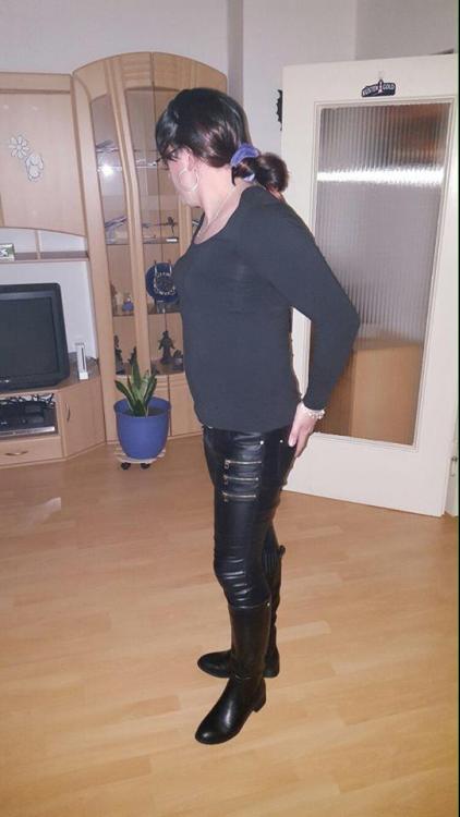 12316424_928587947218347_575979579745977