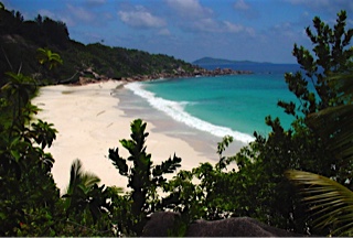 0764 La Digue-Petite Anse.jpg