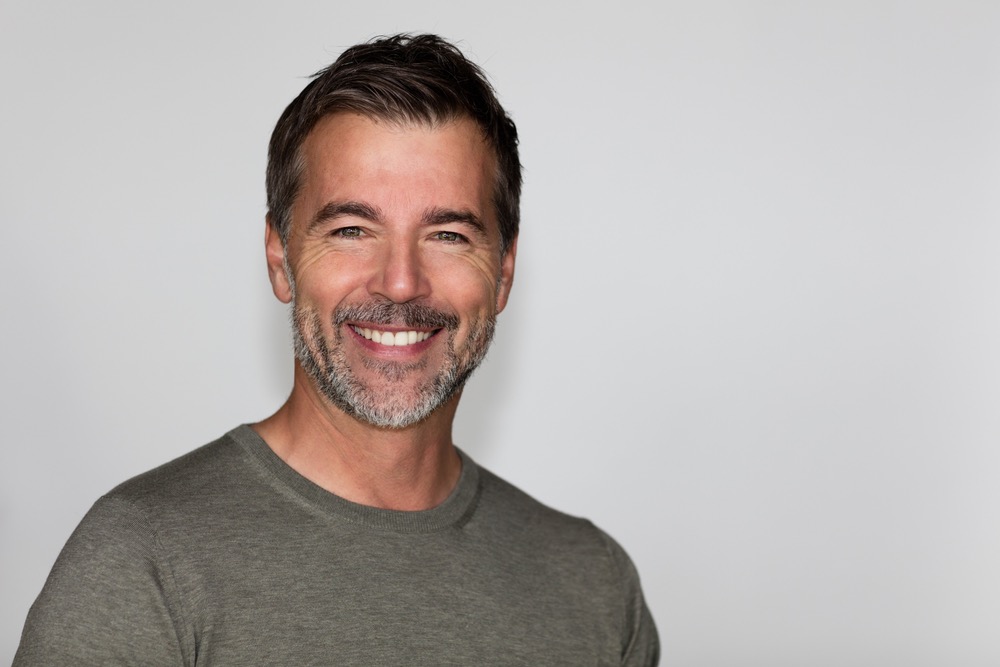 Mann reif frau jung 1.jpg