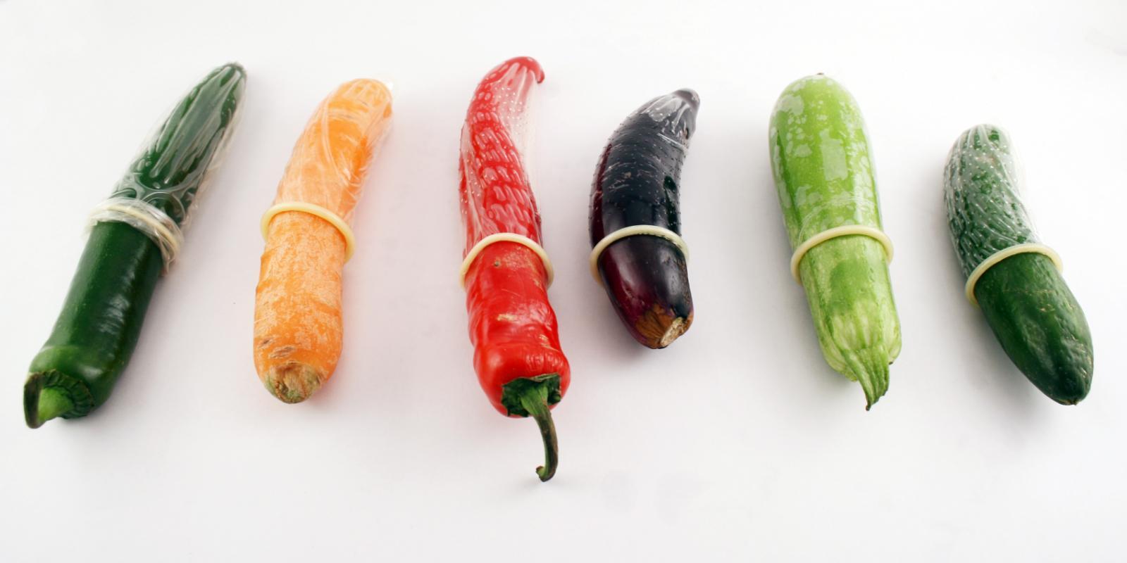 Mehr Informationen zu "Top Thema Penisgröße - Schlangengurke oder Chilischote?"