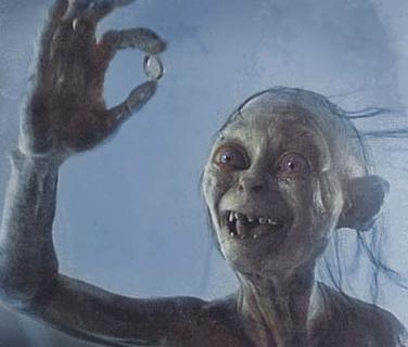 gollum-ring.jpg.ddca9877ea819d238c4f2a58066b2640.jpg