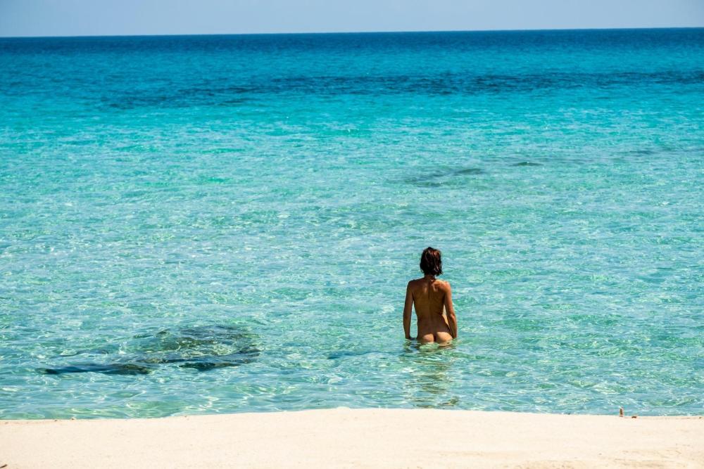 mallorca fkk woman.jpg