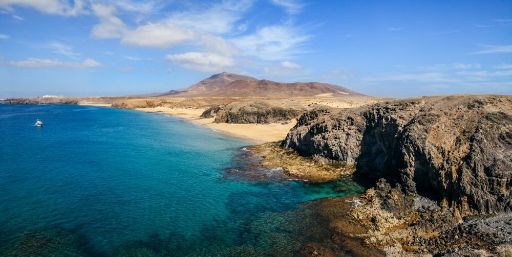 Strand_lanzarote_finde_FKK_Straende_auf_Lanzarote_FAQ_.jpg