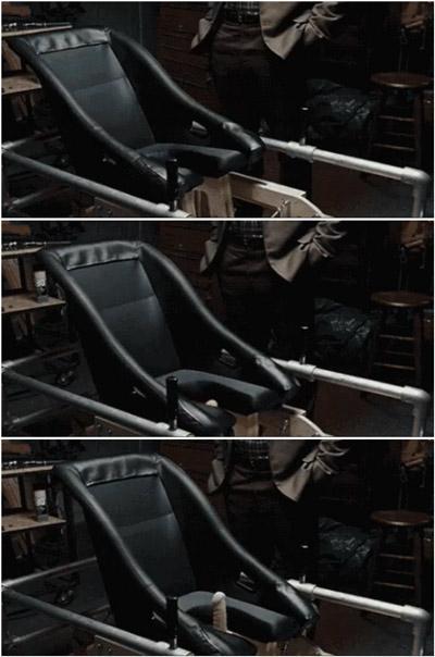 dildo-chair_b-a-r.jpg.aa918eca2b79878b190dd98382991b3c.jpg